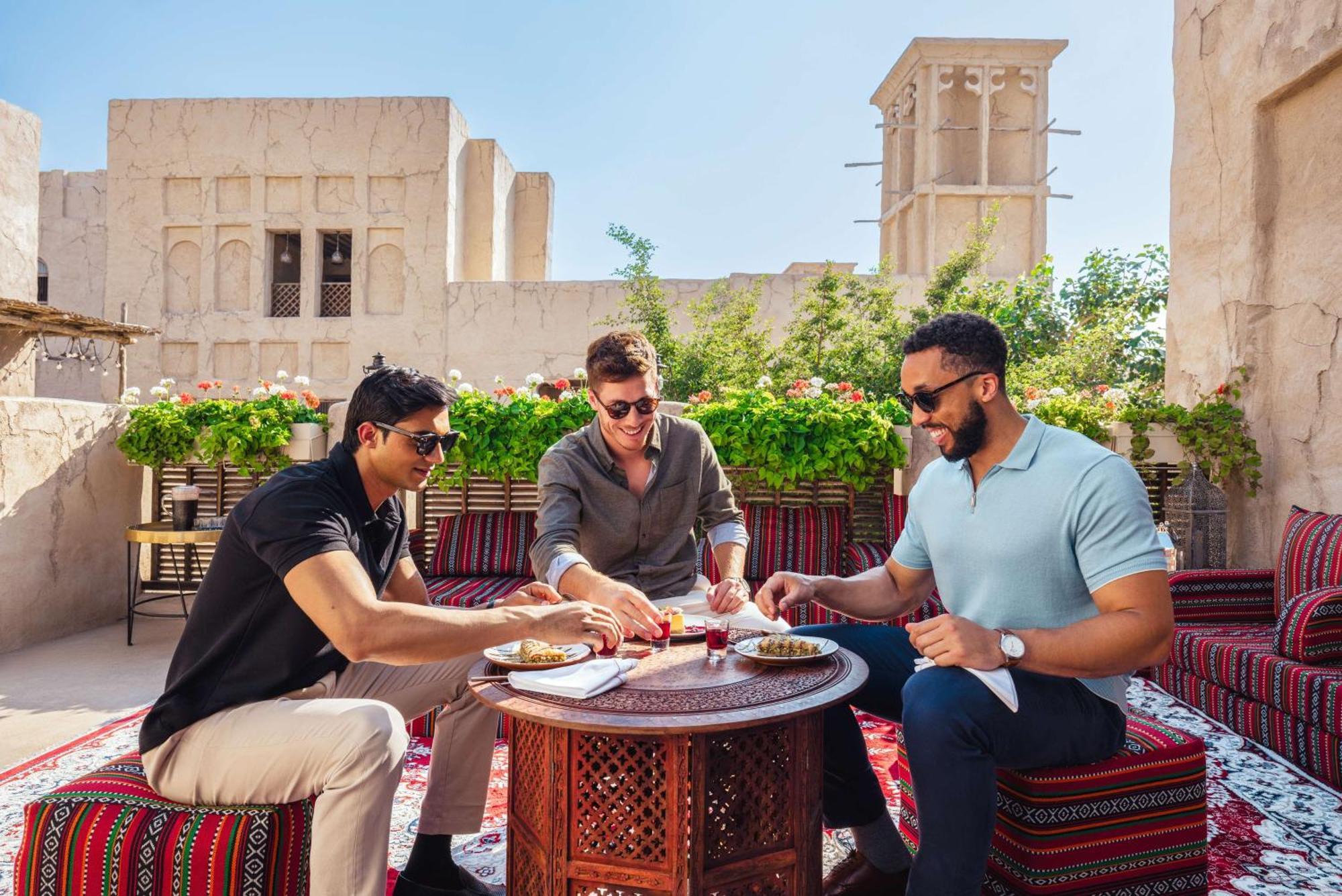 Al Seef Heritage Hotel Dubai, Curio Collection By Hilton Kültér fotó